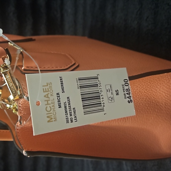 Michael Kors purse - Picture 7 of 7